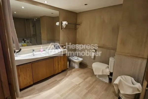 MAGNIFICENT Apartment for sale GOLDEN TRIANGLE