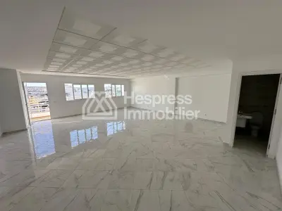 Plateau bureau à louer – Quartier Administratif, Tanger