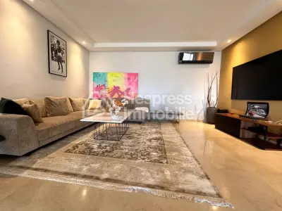 Superbe appartement Meublé à louer DAR BOUAZZA