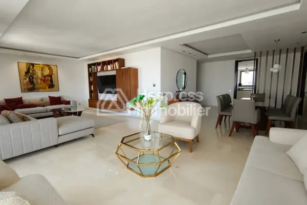 شقة مفروشة رائعة للإيجار في غوتييه