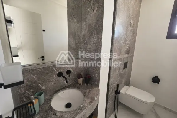 Beautiful furnished apartment for rent in Aïn Diab