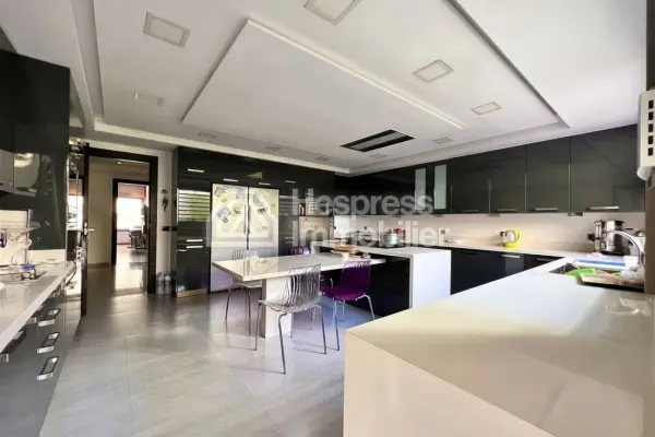 Appartement de PRESTIGE à louer MEUBLÉ Bd MASSIRA
