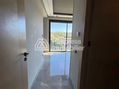 Beautiful apartment with SEA VIEW for rent Aïn Diab