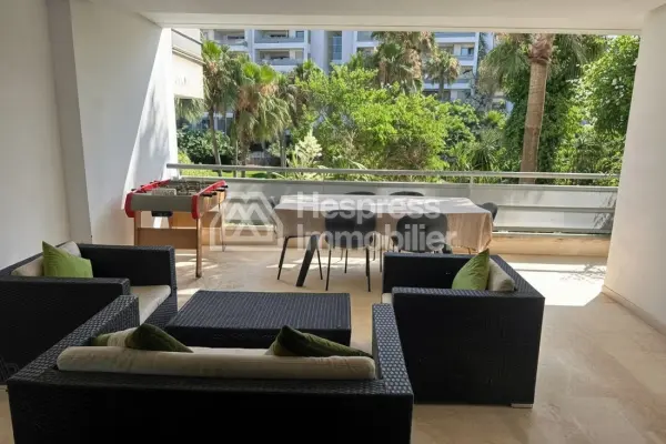 Beautiful furnished apartment for rent in Aïn Diab