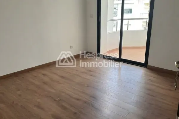 Bel appartement à vendre AIN DIAB