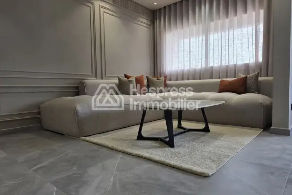 LUXURIOUS FURNISHED apartment for rent on Boulevard Moulay Youssef