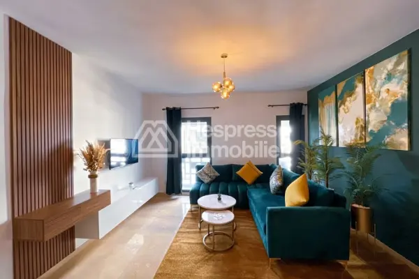 Beautiful furnished studio apartment for rent (CFC)
