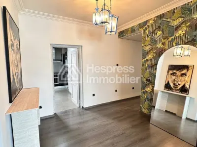BEL Appartement VIDE à louer à RACINE