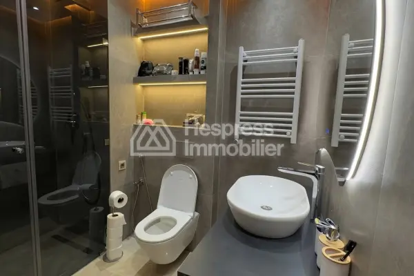 Beautiful FURNISHED apartment for sale in VAL FLEURI
