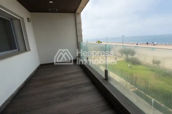 Duplex d'exception à vendre marina avec vue océan