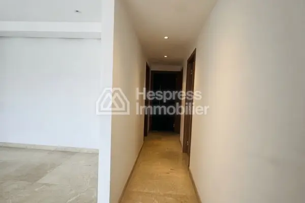 Beautiful apartment with panoramic views for rent Gauthier