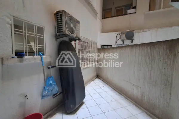 Office for sale in the Administratif district