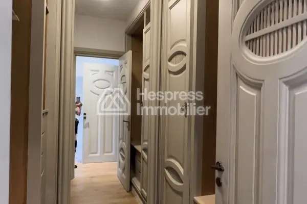 Beautifully furnished apartment for rent in the Golden Triangle