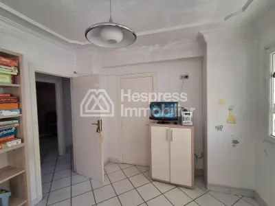 Office for sale in the Administratif district