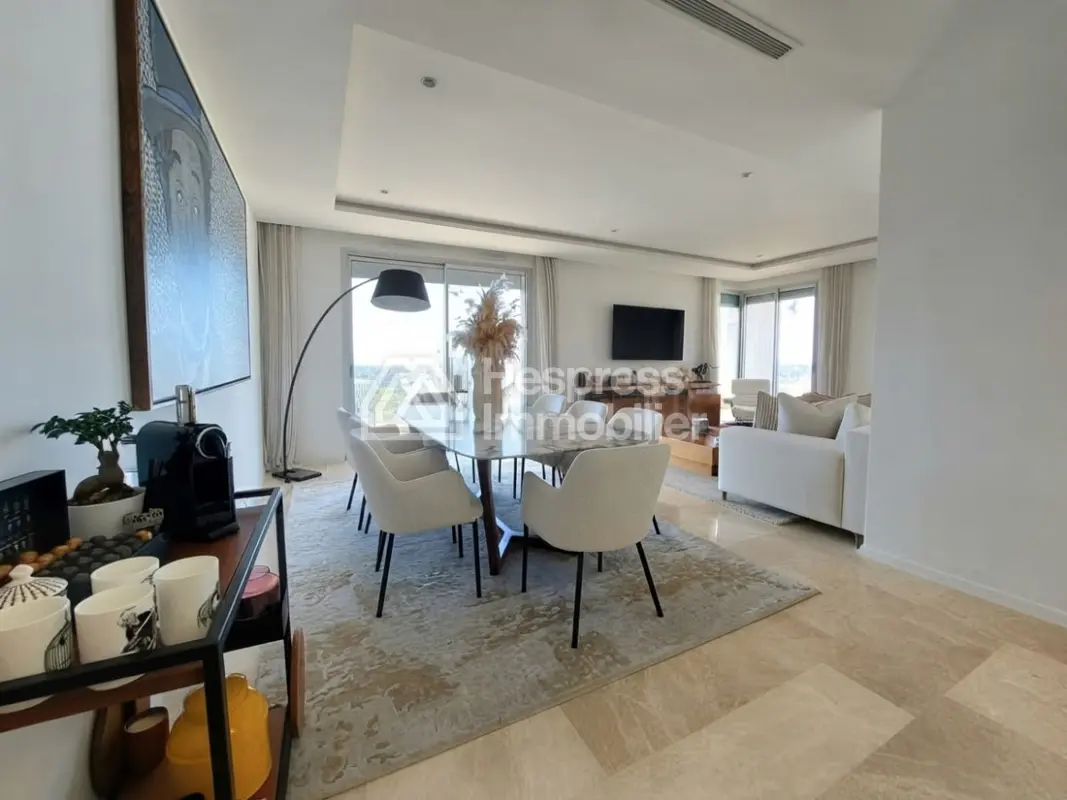 Luxury apartment for rent CFC