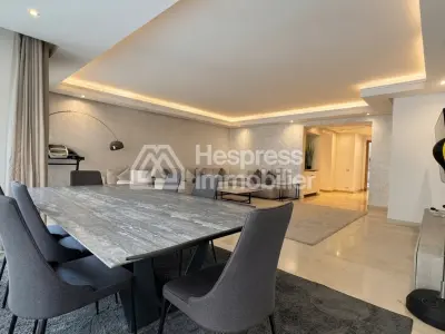 Luxurious apartment for sale on Racine