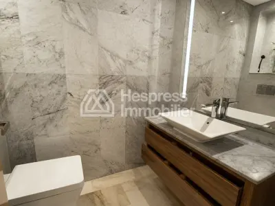 Luxurious apartment for sale on Racine