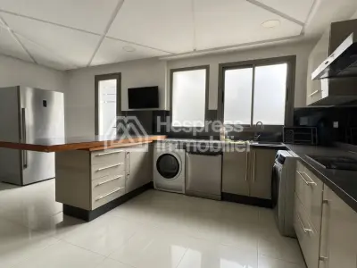 Luxurious apartment for sale on Racine