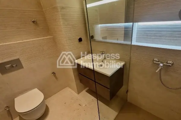 Magnifique appartement avec grandes terrasses – Résidence Majorelle, El Menzeh