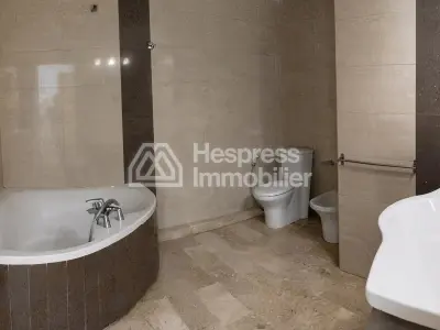 Très Bel Appartement à vendre RACINE