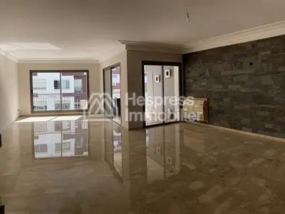 Très Bel Appartement à vendre RACINE