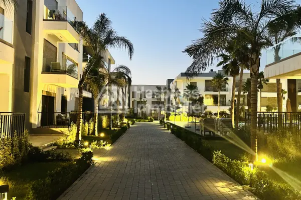 Magnifique appartement avec grandes terrasses – Résidence Majorelle, El Menzeh