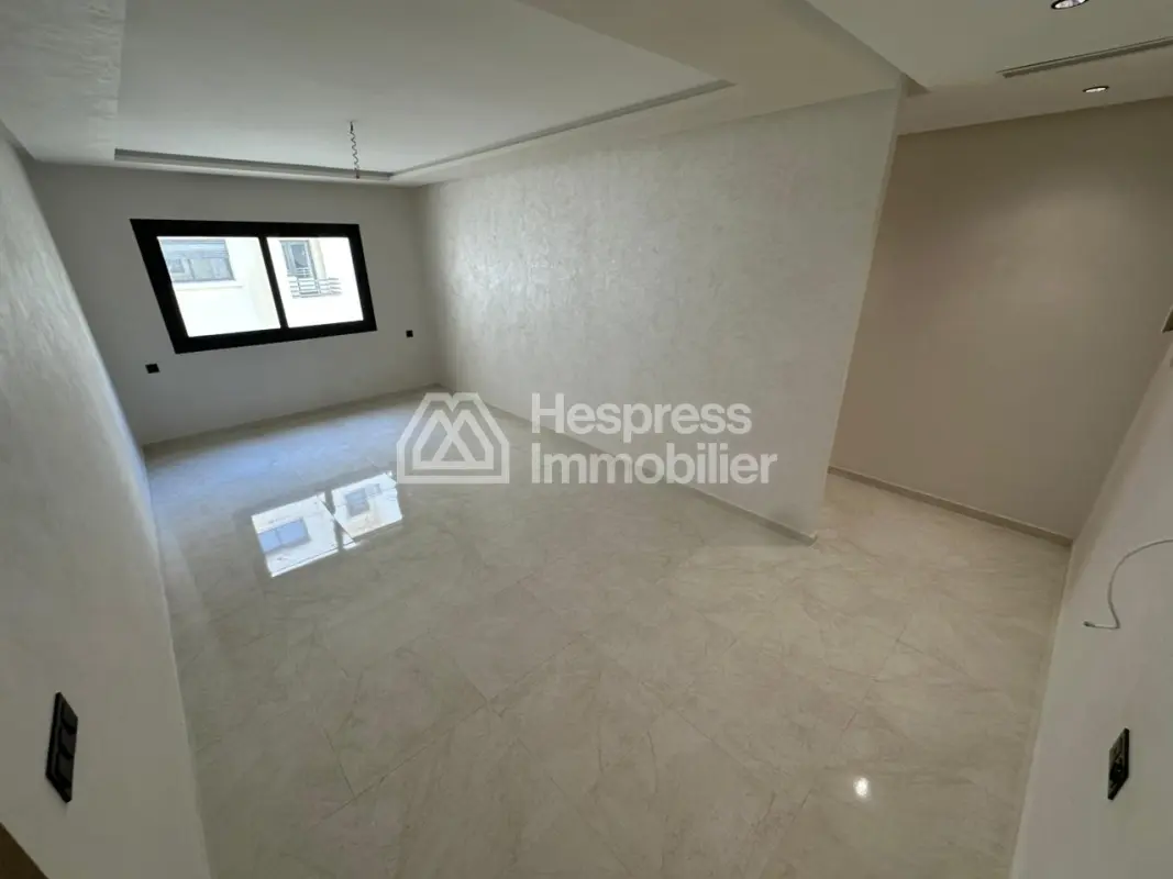 Bel appartement moderne de 91 m² en location