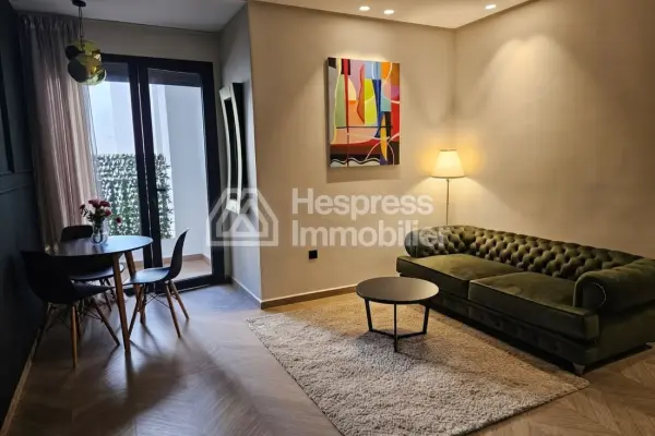 Joli studio neuf meublé à louer lahjajma