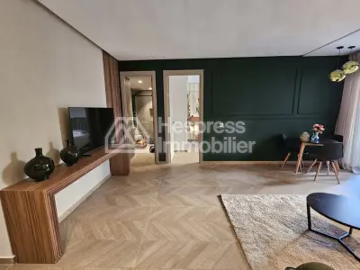 Joli studio neuf meublé à louer lahjajma
