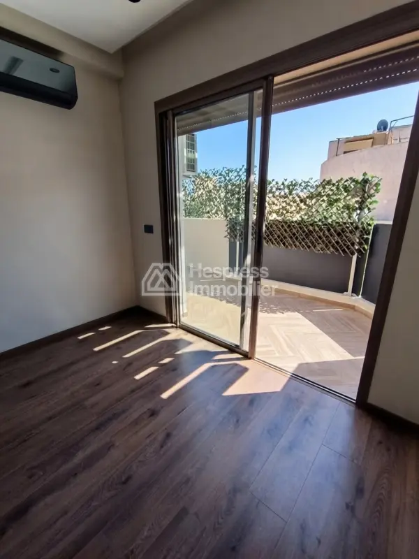 Nice apartment for rent Beauséjour , opposite Anfa Park