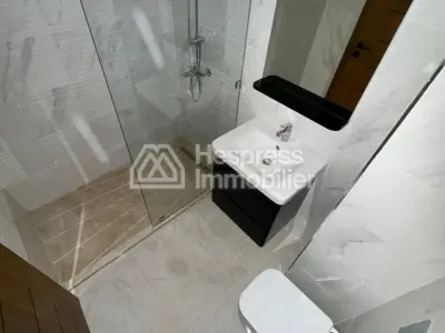 Bel appartement moderne de 91 m² en location