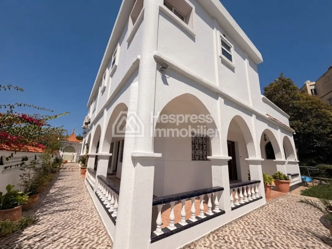 Beautiful furnished villa for rent in Jbel Kbir Tangier