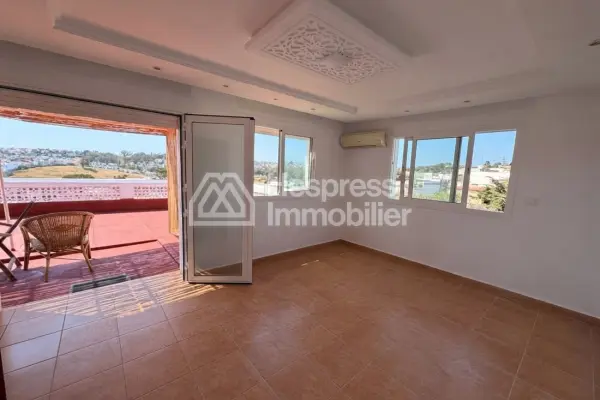 Belle villa à louer MEUBLÉE à JBEL KBIR TANGER