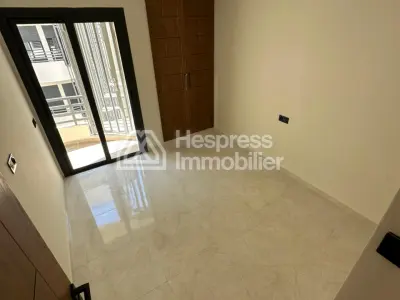 Bel appartement moderne de 91 m² en location
