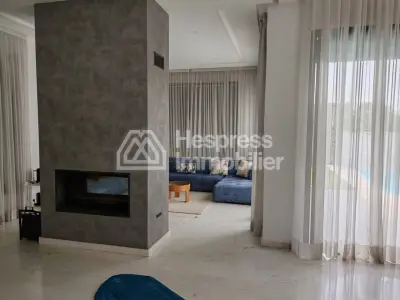 Beautiful contemporary villa for sale in Polo