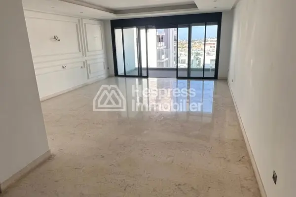 Beautiful apartment for rent in Sindibad