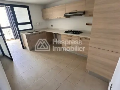 شقة جميلة للإيجار في سندباد