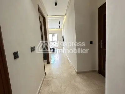 شقة استوديو مفروشة رائعة للإيجار في راسين