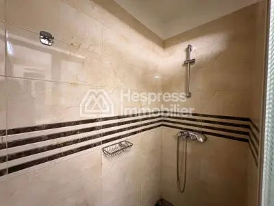 Bel appartement meublé à louer, corniche tanger