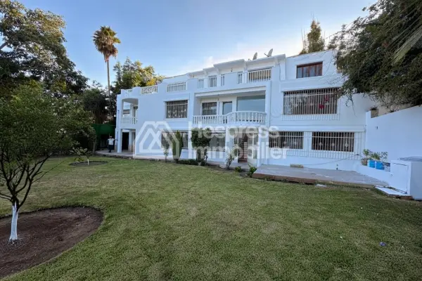 Belle Villa à louer JBEL KBIR TANGER