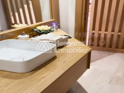 فيلا استثنائية للبيع في مجمع سكني دار بوعزة