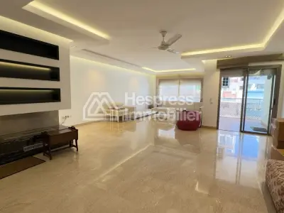 Beautiful apartment for sale in Racine