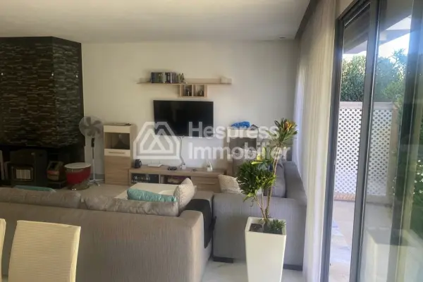 Garden floor for rent EMPTY in PRESTIGIA Bouskoura