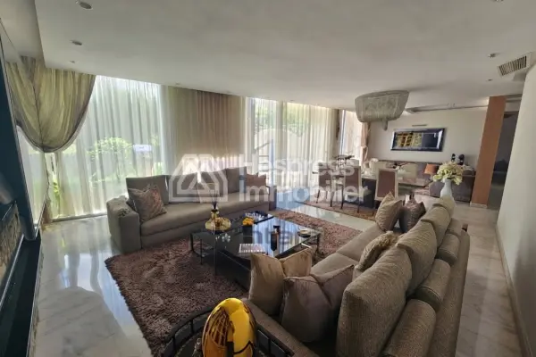 Somptueuse villa à louer prestigia boiuskoura