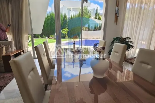 Luxurious villa for rent in Prestigia, Boiuskoura