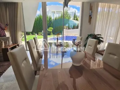 Luxurious villa for rent in Prestigia, Boiuskoura