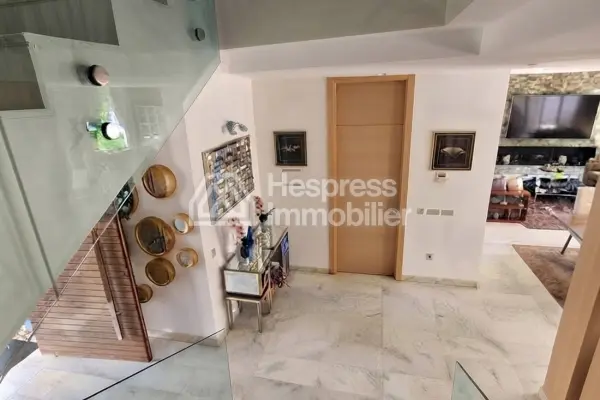 Luxurious villa for rent in Prestigia, Boiuskoura