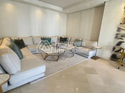 Très bel appartement MEUBLÉ à louer TRIANGLE D'OR
