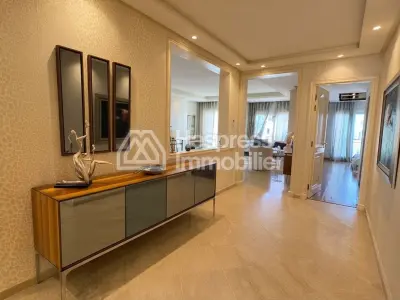 Très bel appartement MEUBLÉ à louer TRIANGLE D'OR