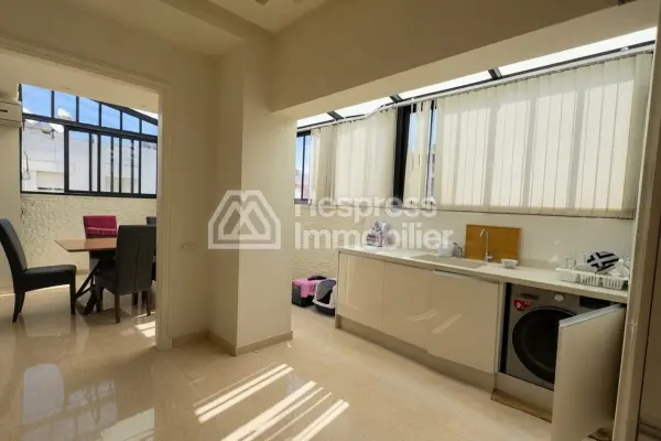 Beautiful FURNISHED apartment for rent in the GOLDEN TRIANGLE